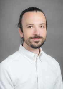 Professional Photograph of Joseph DeCunha